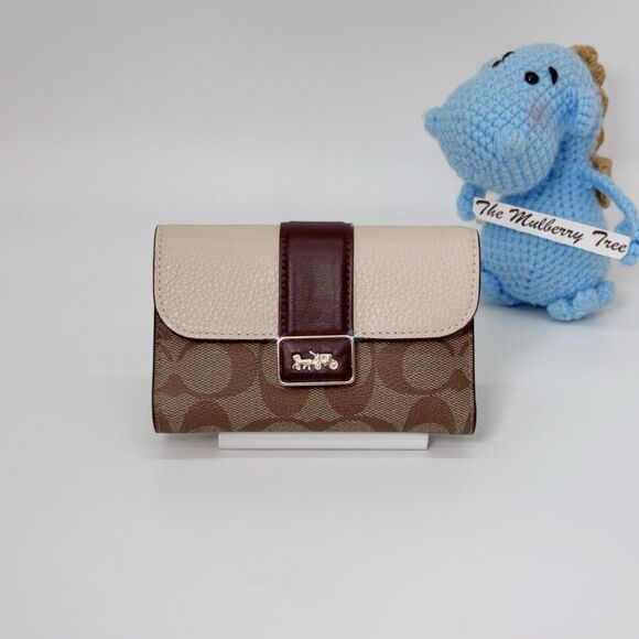 Coach CC060 Medium Grace Folded Wallet Signature Canvas Black Khaki Chalk Multi - Picture 1 of 7